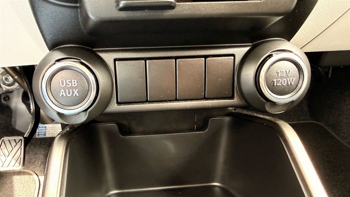 5577134-15